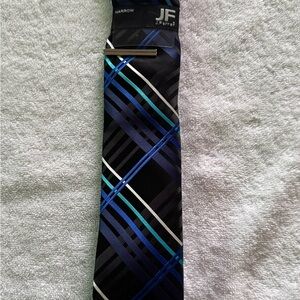 JF J.Ferrar Black and Blue Striped‎ Tie